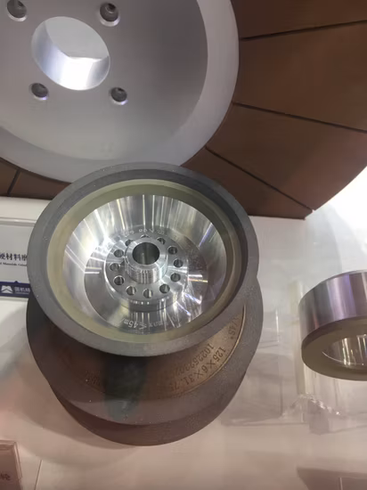Muelas abrasivas de diamante y CBN para rectificado de superficies y perfiles Aglomerante de resina y aglomerante vitrificado Muelas abrasivas de diamante para rectificado periférico de plaquitas